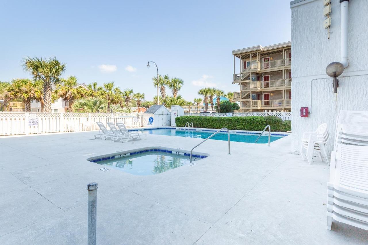 Ocean Towers Resort Atlantic Beach Eksteriør billede